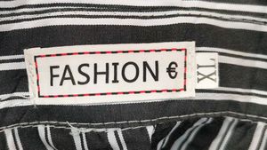 🏷️2-in-1 Layered Striped Oversized Shirt! ✨