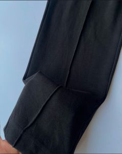 H&amp;M Relaxed Fit Trouser