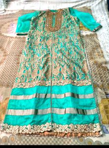 Embroidered Kurta Set