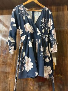 Chic Floral Romper - Navy &amp; Blush