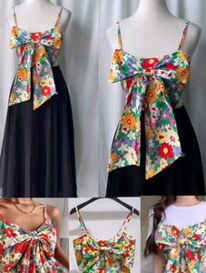 Floral Tie-Front Crop Top