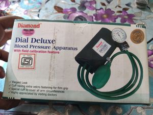Diamond Dial Deluxe Blood Pressure Apparatus