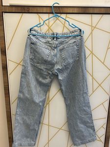 Light Wash Jeans