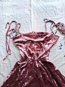 Forever21 Pink Velvet  (Aesthetic)