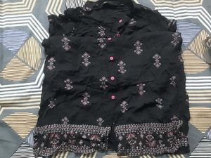 Black Kurti