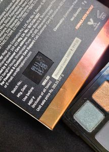 Manish Malhotra 9 In 1 Eyeshadow Palette
