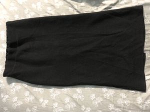 Women Skirt Below Knee Length