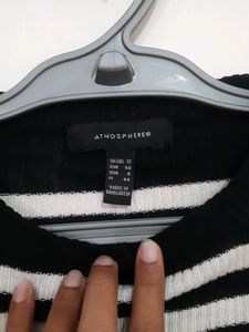 Wool Black And White Top