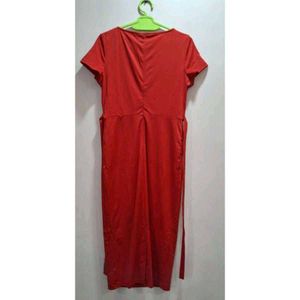 Chic Red Midi Dress