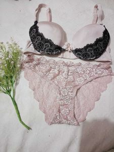 Beutiful Bra Panty Garter Set
