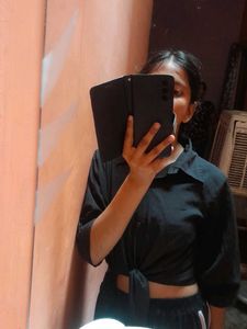Chic Black Tie-Front Top