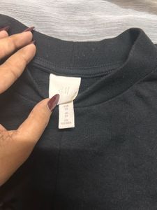 black knot h&amp;m sweatshirt