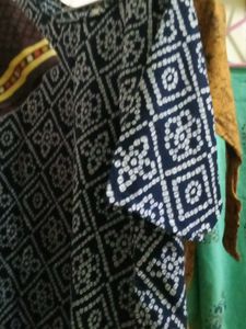 Only 250.   5Kurtis 1top