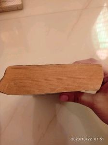 Message In A Bottle- Nicholas  Sparks