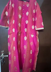 Pink & Gold Kurti