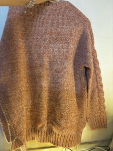 Cozy Cable Knit Pullover Sweater