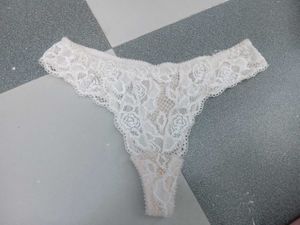 la vie en rose Lace Thong Panty
