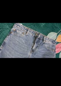 Light Wash Denim Jeans