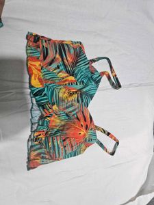 Tropical Print Sleeveless top with shrug