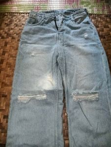 H&amp;M 2nd Copy Distress Light Blue Jeans