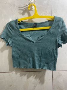 Ribbed V-Neck Crop Top