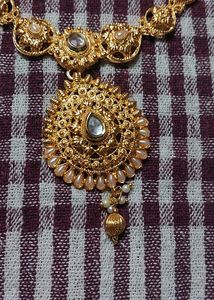 GOLDEN MANDIR NECKLACE.