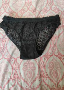 Black Lace Bra and Panty Set