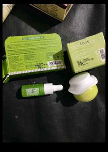 Dot &amp; Key Skincare Kit