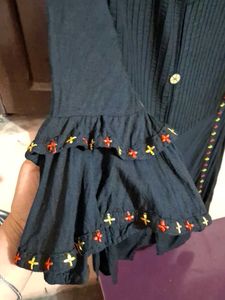 Embroidered Detail Kurti