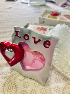 Love Photo Frame With Stand And Packing 🫶🏻😍
