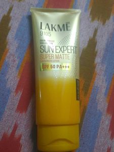 Lakme Sunscreen, Plum  &amp; Loreal Serum