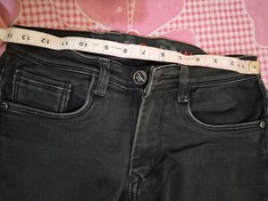 Black Mr. Cargos Jeans