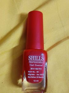 Bright Tomato Red Nail Paint- Shills Professional