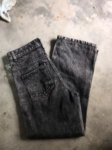 Mom Baggy Denim Jeans( Waist-26)