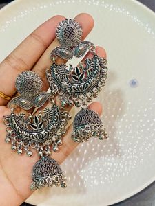 Silver Jhumka Earrings