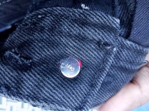 Levi&#39;s Black Straight Leg Jeans