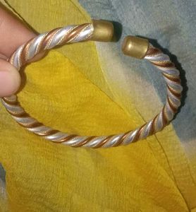 Two-Tone Twisted Torque Kada