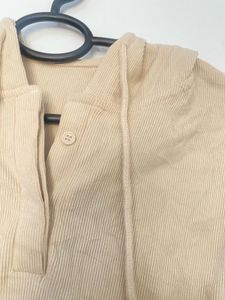 long sleeve beige top