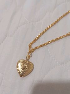 heart locket chain