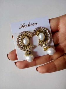 Pearl &amp; Diamond Earrings (Silver)