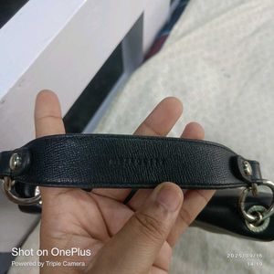 Leather Metrocity Small Handbag