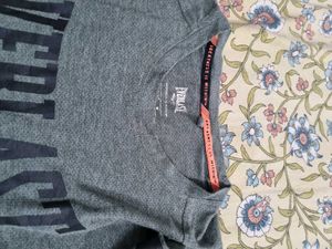 Everlast Gym  Tshirt Or Use in Sports