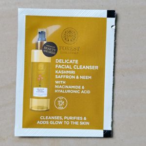 Pack Of 8 Forest Essential Facial Cleanser