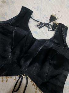 Elegant Black Readymade unpadded Blouse