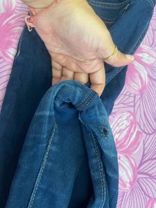 Jeans Heavy Used With Flaws Check Pictures