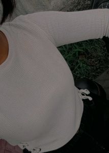 Cropped Tie-Up Long Sleeve Top
