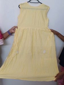Embellished Rayon Kurti with Sleeves Inside