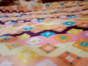 Yellow 🟡💛 Kurti -with Beautiful Printed Design
