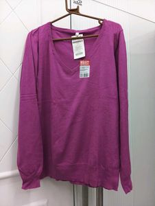 Magenta V-Neck Sweater