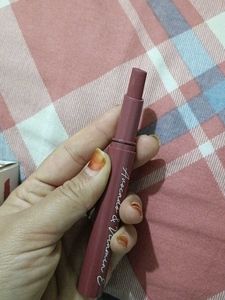 Mamaearth Moisture Matte Lipstick